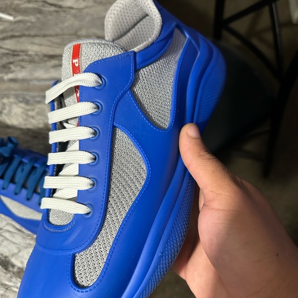 Lightly Used Size 12 Do Have receipt!!!!!!!!!!!! - Picture 2 of 4